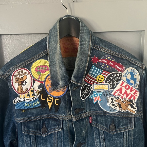 Levi’s Patchwork Denim Jacket - Picture 11 of 11